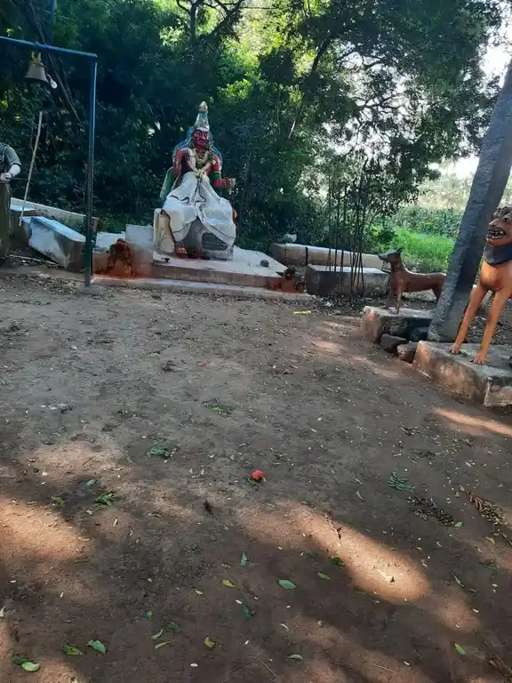 Arulmigu Rayadurai Manathaswamy Temple, Palaniyapuri - 636117 அருள்மிகு ராயத்துரை, மன்னாதசாமி திருக்கோயில், Palaniyapuri - 636117, Salem - Ancient Temple Architecture and History Image 2