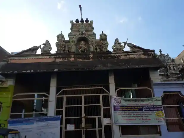 Arulmigu Rayappaswamy Entra Ariyappasamy Temple, Near Ravi Theatre, Paramakudi - 623707 அருள்மிகு ராயப்பசுவாமி என்ற அரியப்பசுவாமி திருக்கோயில், Near Ravi Theatre, Paramakudi - 623707, Ramanathapuram - Ancient Temple Architecture and History Image 3