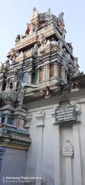 Arulmigu Rayappaswamy Entra Ariyappasamy Temple, Near Ravi Theatre, Paramakudi - 623707 அருள்மிகு ராயப்பசுவாமி என்ற அரியப்பசுவாமி திருக்கோயில், Near Ravi Theatre, Paramakudi - 623707, Ramanathapuram - Ancient Temple Architecture and History Image 6