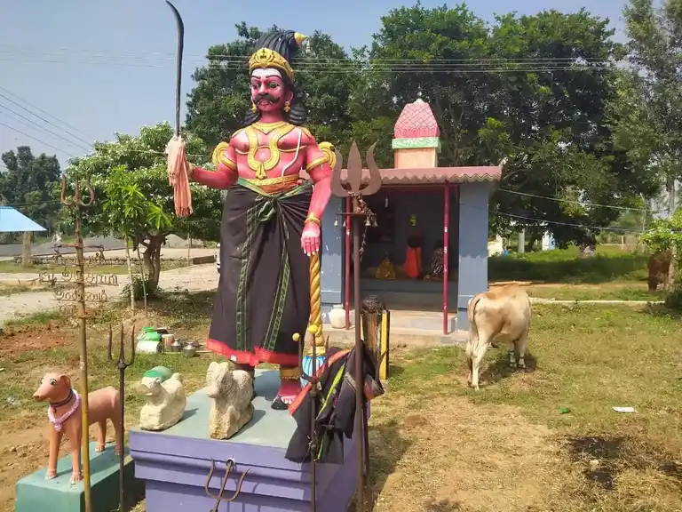Arulmigu Rengakaruppusamy Temple, Ilaikadambur - 621719