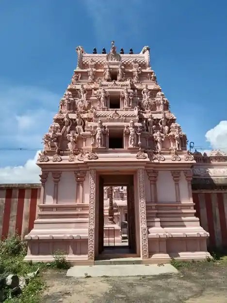 Arulmigu Renganatha Perumal Temple, Thirummakkottai - 614017 அருள்மிகு ரெங்கநாதபெருமாள் திருக்கோயில், திருமாக்கோட்டை - 614017, Thiruvarur - Ancient Temple Architecture and History Image 8