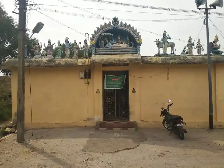 Arulmigu Renganathan Swamy Temple, Kaiprambalur - 621716 அருள்மிகு ரெங்கநாதசுவாமி திருக்கோயில், Kaiprambalur - 621716, Perambalur - Ancient Temple Architecture and History Image 5