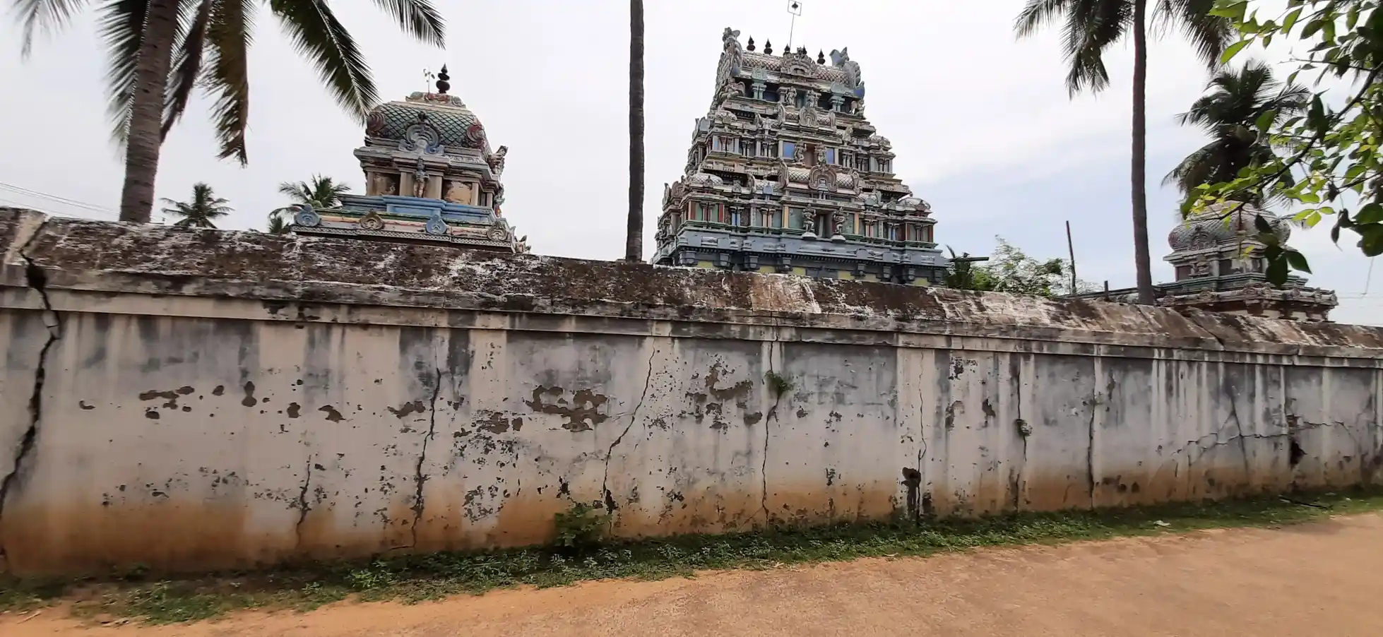 Arulmigu Renganathaperumal Temple, Adhirengam - 614716 அருள்மிகு ரெங்கநாதபெருமாள் திருக்கோயில், ஆதிரெங்கம் - 614716, Thiruvarur - Ancient Temple Architecture and History Image 3