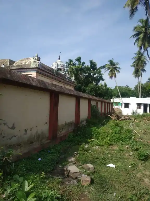Arulmigu Renganathaperumal Temple, Thiruvedavasal - 613703 அருள்மிகு ரெங்கநாதபெருமாள் திருக்கோயில், Thiruvedavasal - 613703, Thiruvarur - Ancient Temple Architecture and History Image 2