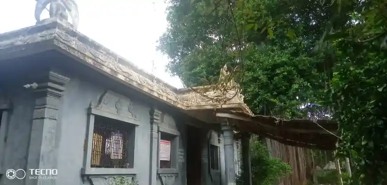 Arulmigu Renganathaperumal, Vadarengam - 609108 அருள்மிகு ரெங்கநாதபெருமாள் திருக்கோயில், வடரெங்கம் - 609108, Mayiladuthurai - Ancient Temple Architecture and History Image 2