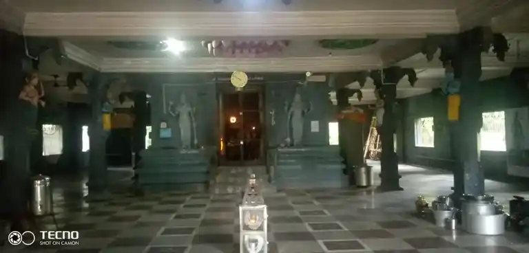 Arulmigu Renganathaperumal, Vadarengam - 609108 அருள்மிகு ரெங்கநாதபெருமாள் திருக்கோயில், வடரெங்கம் - 609108, Mayiladuthurai - Ancient Temple Architecture and History Image 4