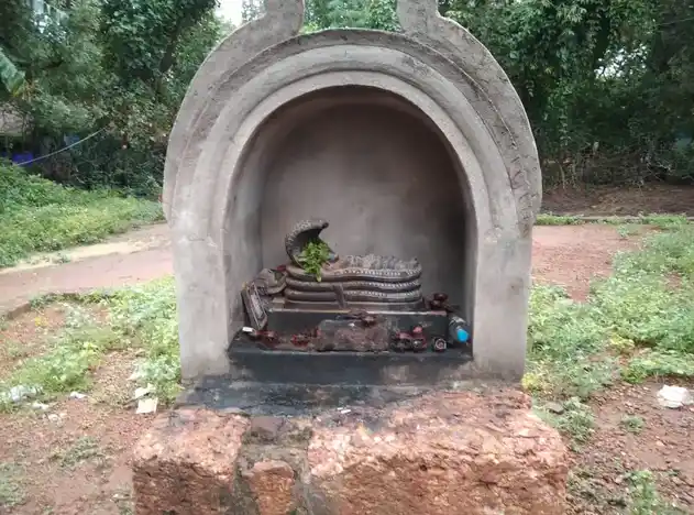 Arulmigu Renganathar Temple, Ilaiyur - 621806 அருள்மிகு ரெங்கநாதர் திருக்கோயில், Ilaiyur - 621806, Ariyalur - Ancient Temple Architecture and History Image 3