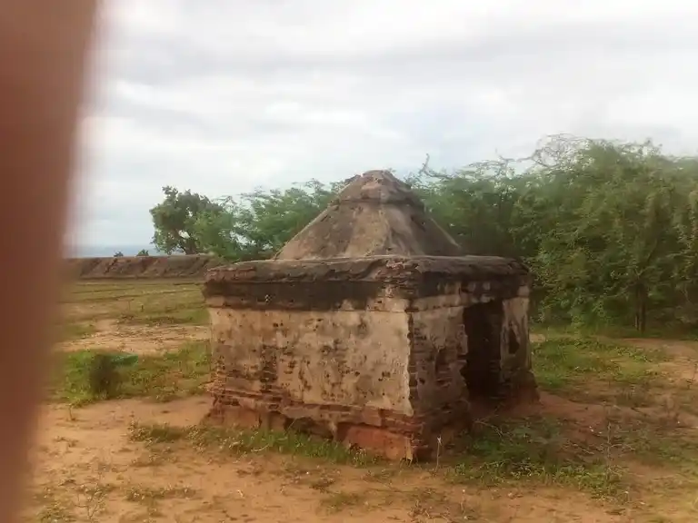 Arulmigu Rengasamy Temple, Melmandai - 628901 அருள்மிகு ரெங்கசாமி திருக்கோயில், Melmandai - 628901, Thoothukudi - Ancient Temple Architecture and History Image 3
