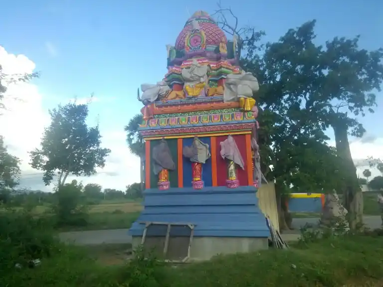 Arulmigu Renugambal Temple, Kesavanagkuppam - 631001 அருள்மிகு ரேணுகாம்பாள் திருக்கோயில், கேசவணாங்குப்பம் - 631001, Ranipet - Ancient Temple Architecture and History Image 2