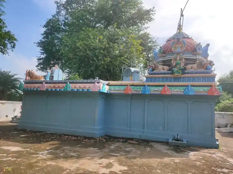 Arulmigu Renugaparameshwari Temple, Sirulaappattu - 607204 அருள்மிகு ரேணுகாபரமேஸ்வரி திருக்கோயில், Sirulaappattu - 607204, Kallakurichi - Ancient Temple Architecture and History Image 5