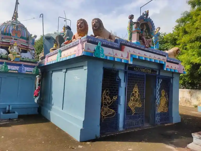 Arulmigu Renugaparameshwari Temple, Sirulaappattu - 607204 அருள்மிகு ரேணுகாபரமேஸ்வரி திருக்கோயில், Sirulaappattu - 607204, Kallakurichi - Ancient Temple Architecture and History Image 6