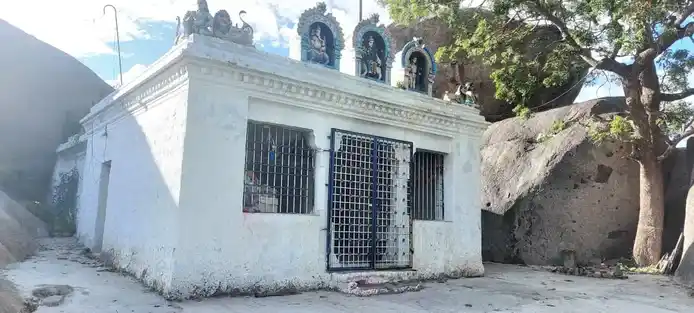 Arulmigu Renukambal Temple, Mahimandalam - 632520