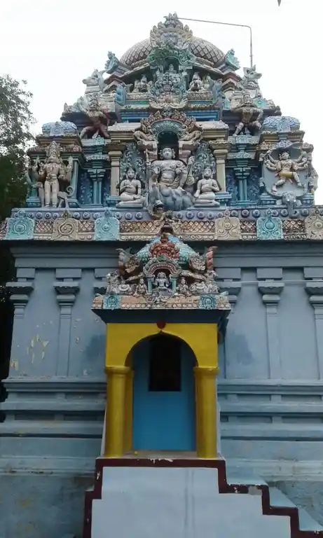 Arulmigu Rethina Pureeswarar Temple, Vadakkuveethi, Thanjavur - 613009