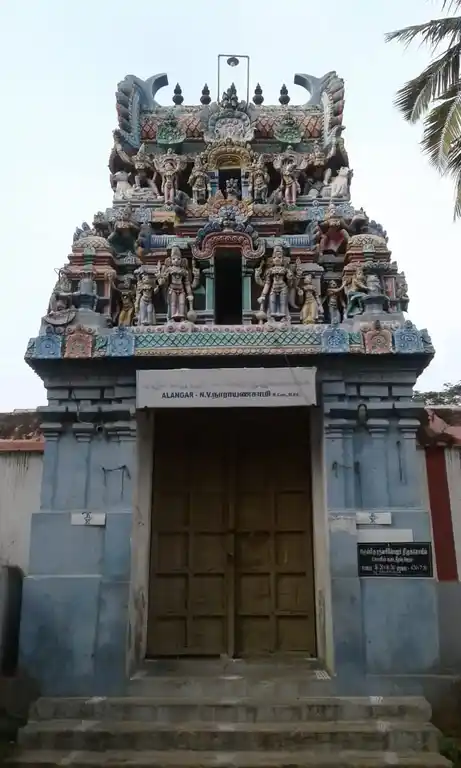Arulmigu Rethina Pureeswarar Temple, Vadakkuveethi, Thanjavur - 613009 அருள்மிகு இரத்திகிரிஸ்வரர் சுவாமி திருக்கோயில், Vadakkuveethi, Thanjavur - 613009, Thanjavur - Ancient Temple Architecture and History Image 3
