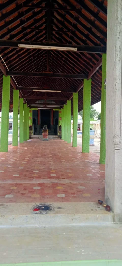 அருள்மிகு ரெத்தினமுடைய அய்யனார் திருக்கோயில், Devapattu - 630001 - Main View