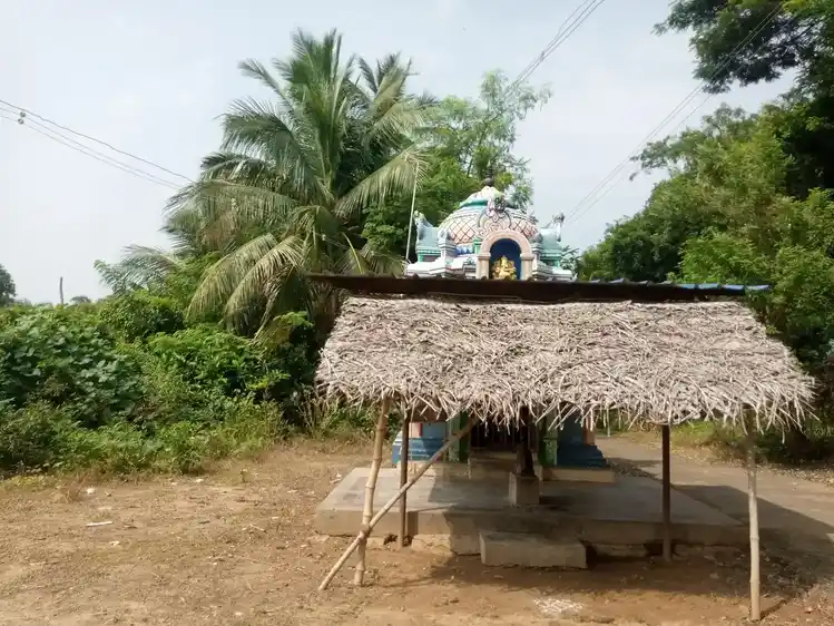 Arulmigu Rettai Pillaiyar Temple, Thenkaraimathoor - 609403 அருள்மிகு இரட்டைப்பிள்ளையார் திருக்கோயில், Thenkaraimathoor - 609403, Thiruvarur - Ancient Temple Architecture and History Image 2