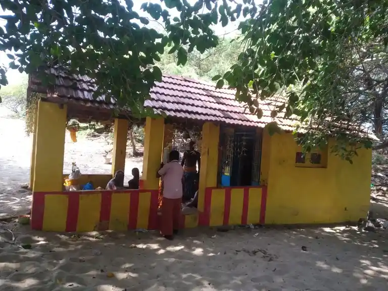 Arulmigu Rettai Thalai Muniyasamy Temple, Rameswaram - 623526 Arulmigu Rettai Thalai Muniyasamy Temple, Rameswaram - 623526, Ramanathapuram - Ancient Temple Architecture and History Image 3