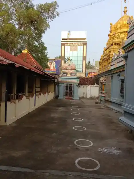 Arulmigu Rettai Thalesswara Temple, Uthiramerur - 603406 அருள்மிகு இரட்டைதாளீஸ்வரர் திருக்கோயில், உத்திரமேரூர் - 603406, Kancheepuram - Ancient Temple Architecture and History Image 5