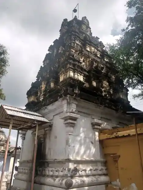 Arulmigu Rishabeshwarar Temple, Chengam - 606701 அருள்மிகு ரிஷபேஸ்வரர் திருக்கோயில், செங்கம் - 606701, Tiruvannamalai - Ancient Temple Architecture and History Image 3