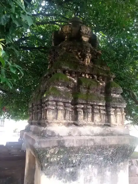 Arulmigu Rishabeshwarar Temple, Chengam - 606701 அருள்மிகு ரிஷபேஸ்வரர் திருக்கோயில், செங்கம் - 606701, Tiruvannamalai - Ancient Temple Architecture and History Image 5