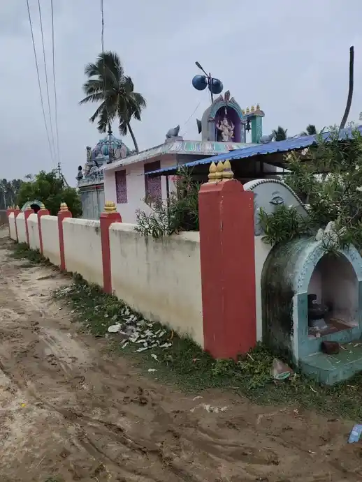 Arulmigu Rjapillaiyur Temple, Kadathathi - 609201 அருள்மிகு இராஜப்பிள் ளையார் திருக்கோயில், Kadathathi - 609201, Nagapattinam - Ancient Temple Architecture and History Image 3