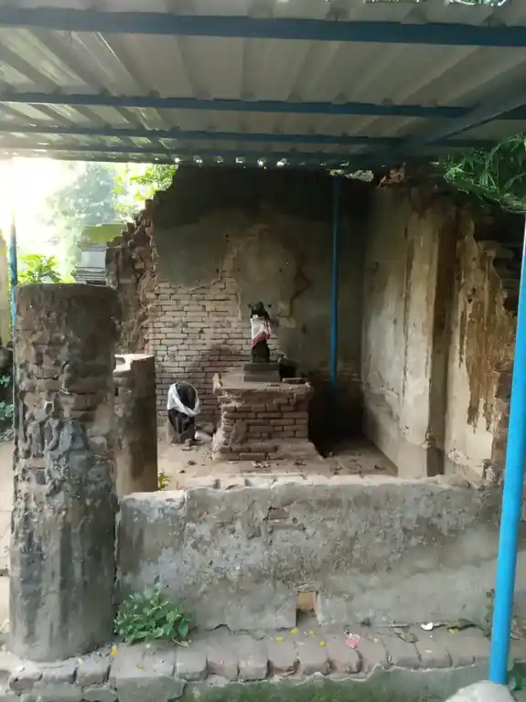 Arulmigu Rudharapatheeswarartemple, Vairavaniruppu, Kuthiyampettai - 609108 அருள்மிகு ருத்ராபதீஸ்வரர் திருக்கோயில், Vairavaniruppu, Sirkali - 609108, Mayiladuthurai - Ancient Temple Architecture and History Image 2