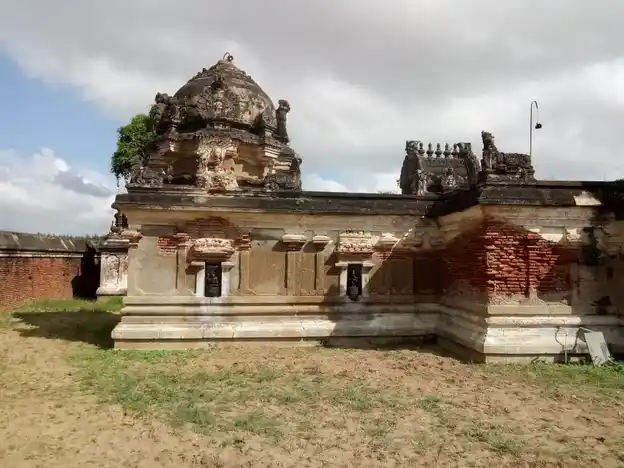 Arulmigu Rudravaleeswarar Temple, Pullambakkam - 603106 அருள்மிகு ருத்ரவாலீஸ்வரர் திருக்கோயில், புல்லம்பாக்கம் - 603106, Kancheepuram - Ancient Temple Architecture and History Image 2