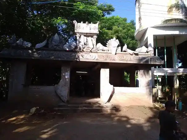 Arulmigu Rutharapathi Temple, Melaiyur - 609304 Temple