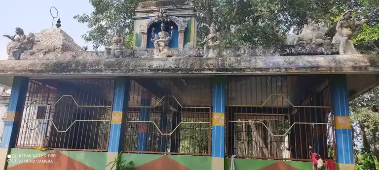 Arulmigu Ruthramoorthy Ayyanar Temple, Panayakkudi - 609203 அருள்மிகு ருத்திரமூர்த்தி அய்யனார் ஆலயம், பணையக்குடி - 609203, Mayiladuthurai - Ancient Temple Architecture and History Image 5