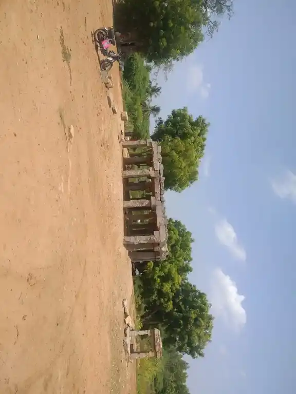 Arulmigu Ruthratcha Eeswaraswamy Temple, Mayanur - 639108 Temple