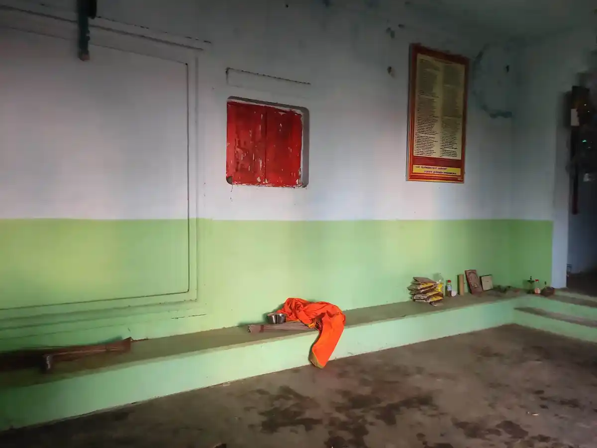 Arulmigu Sabarimalaiswamy Temple, Malayagoundenpatty - 624201 அருள்மிகு சபரிமலைசாமி திருக்கோயில், Malayagoundenpatty - 624201, Dindigul - Ancient Temple Architecture and History Image 7