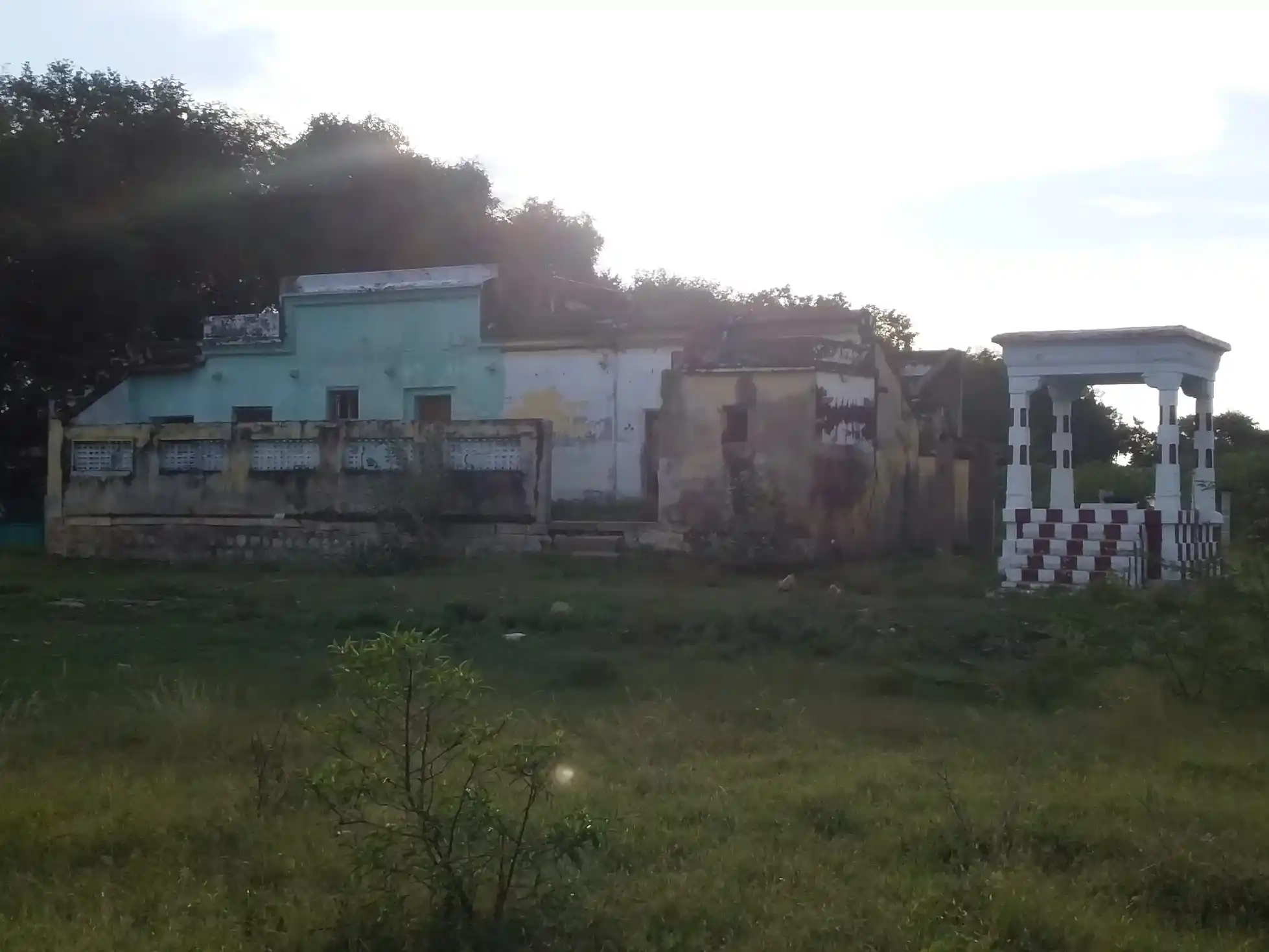 Arulmigu Sachidhanadhaswamigal Madam, Gopalapuram - 626112 அருள்மிகு சச்சிதானந்த சுவாமிகள் மடம், Gopalapuram - 626112, Virudhunagar - Ancient Temple Architecture and History Image 3