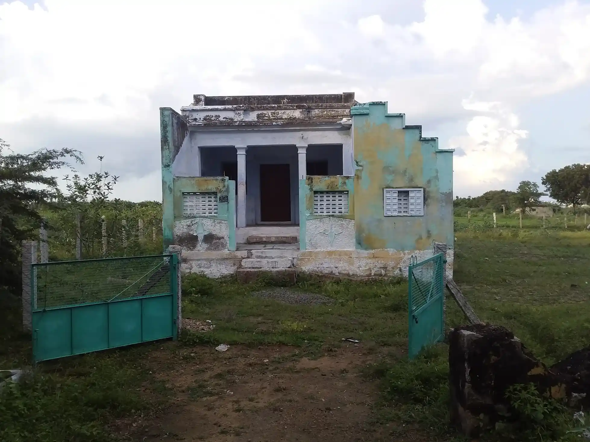 Arulmigu Sachidhanadhaswamigal Madam, Gopalapuram - 626112 அருள்மிகு சச்சிதானந்த சுவாமிகள் மடம், Gopalapuram - 626112, Virudhunagar - Ancient Temple Architecture and History Image 4