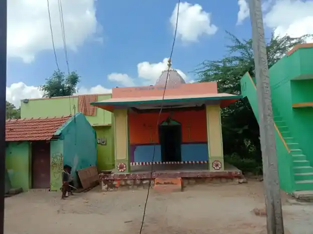 Arulmigu Sadachiamman Temple, Ettunazhi - 625706 Arulmigu Sadachiamman Temple, Ettunazhi - 625706, Madurai - Ancient Temple Architecture and History Image 2