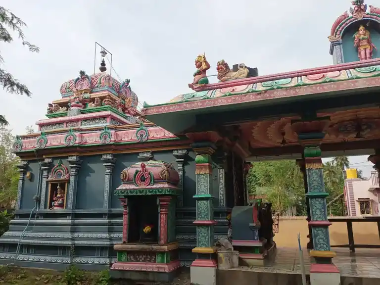 Arulmigu Sadaiamman Temple, Kurumancheri - 603106 அருள்மிகு சடையம்மன் திருக்கோயில், Kurumancheri - 603106, Kancheepuram - Ancient Temple Architecture and History Image 2