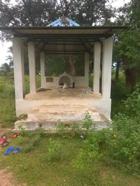 Arulmigu Sadaiyaperumal Temple, Ramagowndanpatti - 625022 அருள்மிகு சடையப் பெருமாள் திருக்கோயில், Ramagowndanpatti - 625022, Madurai - Ancient Temple Architecture and History Image 4