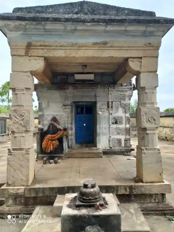 Arulmigu Sadayanatchi Amman Temple, Muthur - 630556 Arulmigu Sadayanatchi Amman Temple, Muthur - 630556, Sivagangai - Ancient Temple Architecture and History Image 2