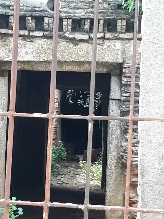 Arulmigu Sadhurpooja Varadaraja Perumal Temple, Thanjavur - 613009 அருள்மிகு சதுர்பூஜ வரதராஜர் திருக்கோயில், Thanjavur - 613009, Thanjavur - Ancient Temple Architecture and History Image 7