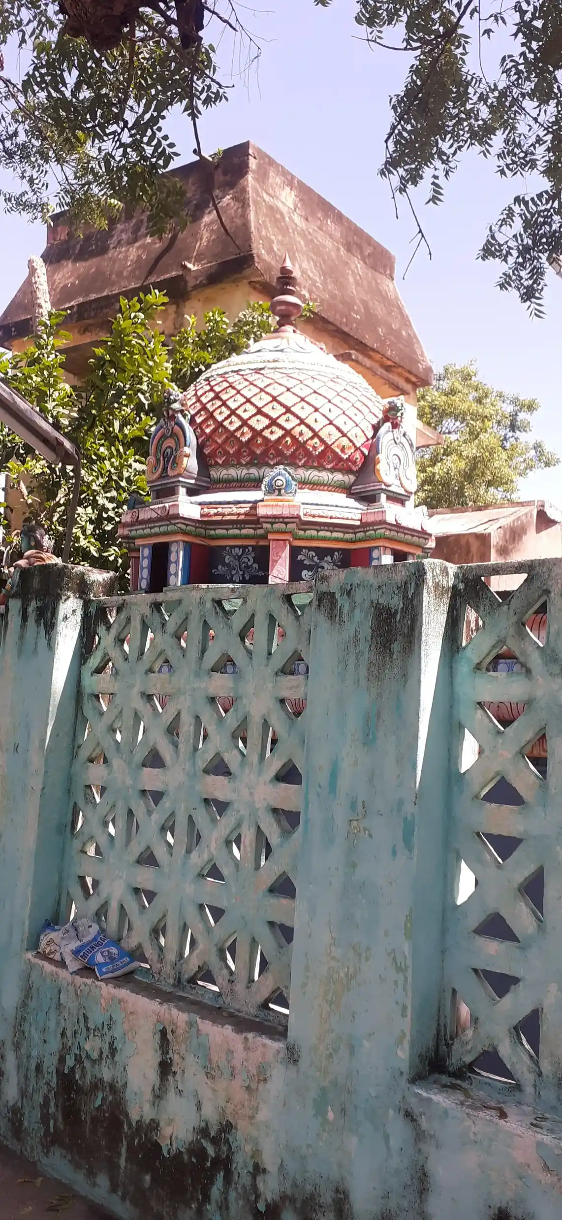 Arulmigu Sadhurvedha Vinayagar Temple, Needamangalam - 614404 அருள்மிகு சதுர்வேத விநாயகர் மற்றும் மாரியம்மன் திருக்கோயில், நீடாமங்கலம் - 614404, Thiruvarur - Ancient Temple Architecture and History Image 6