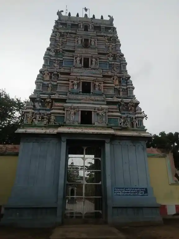 Arulmigu Sagala Theerthamudaiyar Temple, Theerthandathanam - 623409 அருள்மிகு சகல தீர்த்தமுடையார் திருக்கோயில்,  - 623409, Ramanathapuram - Ancient Temple Architecture and History Image 2