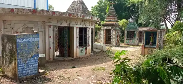 Arulmigu Sakaradevi Karumari Amman Temple, Vadaverkadu - 600067 அருள்மிகு சகராதேவி கருமாரி அம்மன் திருக்கோயில், வடவேற்காடு - 600067, Tiruvallur - Ancient Temple Architecture and History Image 5