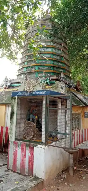 Arulmigu Sakaradevi Karumari Amman Temple, Vadaverkadu - 600067 அருள்மிகு சகராதேவி கருமாரி அம்மன் திருக்கோயில், வடவேற்காடு - 600067, Tiruvallur - Ancient Temple Architecture and History Image 10