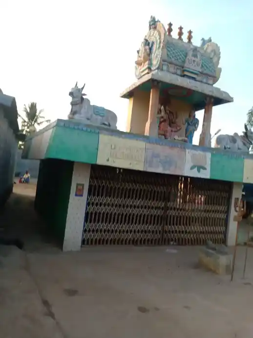 Arulmigu Sakka Nachiamman Temple, Kottai Bairava Halli - 636704 அருள்மிகு சாக்க நாச்சியம்மன் திருக்கோயில், Kottai Bairava Halli - 636704, Dharmapuri - Ancient Temple Architecture and History Image 5
