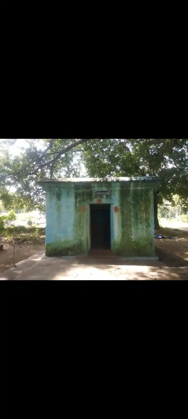 Arulmigu Sakkamman Temple, Thattkal - 635204 Arulmigu Sakkamman Temple, Thattkal - 635204, Krishnagiri - Ancient Temple Architecture and History Image 4
