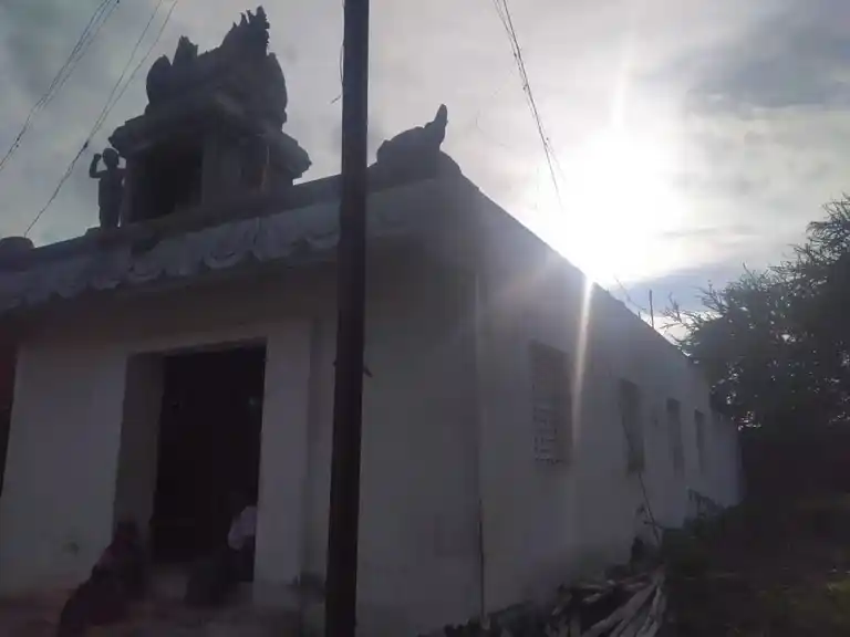 Arulmigu Sakkara Vinayagar Temple, Melmalaiyanur - 604208 அருள்மிகு சக்கரவிநாயகர் திருக்கோயில், Melmalaiyanur - 604208, Viluppuram - Ancient Temple Architecture and History Image 2