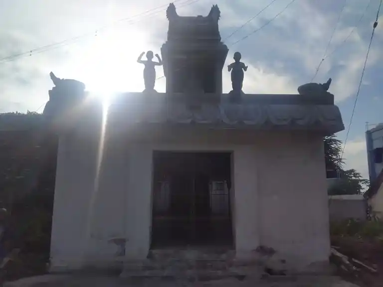Arulmigu Sakkara Vinayagar Temple, Melmalaiyanur - 604208 அருள்மிகு சக்கரவிநாயகர் திருக்கோயில், Melmalaiyanur - 604208, Viluppuram - Ancient Temple Architecture and History Image 4