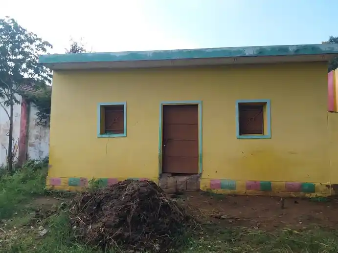 Arulmigu Sakkiyamman Temple, Muthnahalli - 635107 Temple