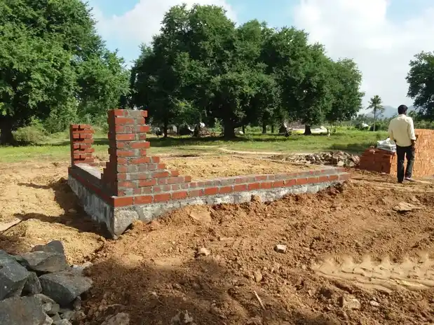 Arulmigu Sakkiyamman Temple, Near Mandu, P Settihalli - 636808 அருள்மிகு சாக்கியம்மன் திருக்கோயில், Near Mandu, P Settihalli - 636808, Dharmapuri - Ancient Temple Architecture and History Image 2