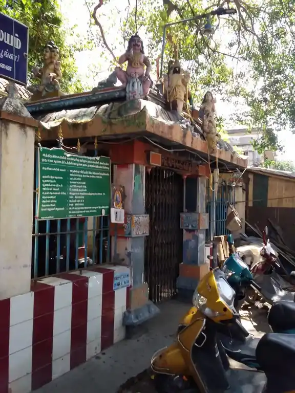 Arulmigu Sakthi Mukthi Sithivinayagar Temple, Broadway, Chennai - 600108 ஓம் சக்தி முக்தி சித்தி விநாயகர் திருக்கோயில், பிராட்வே, சென்னை - 600108, Chennai - Ancient Temple Architecture and History Image 4