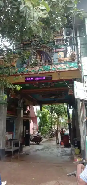 Arulmigu Sakthi Periya Palayathamman Temple, M.G.R.Nagar, Chennai - 600078 அருள்மிகு சக்தி பெரிய பாளையத்தம்மன் திருக்கோயில், எம்.ஜி.ஆர் நகர், சென்னை - 600078, Chennai - Ancient Temple Architecture and History Image 3